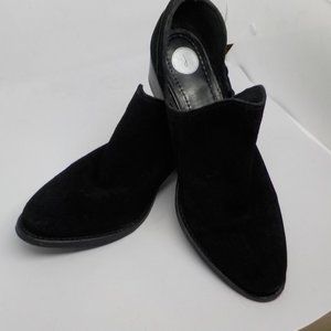 Journee Signature Dempsy Women's Leather Ankle Boots 7.5 black